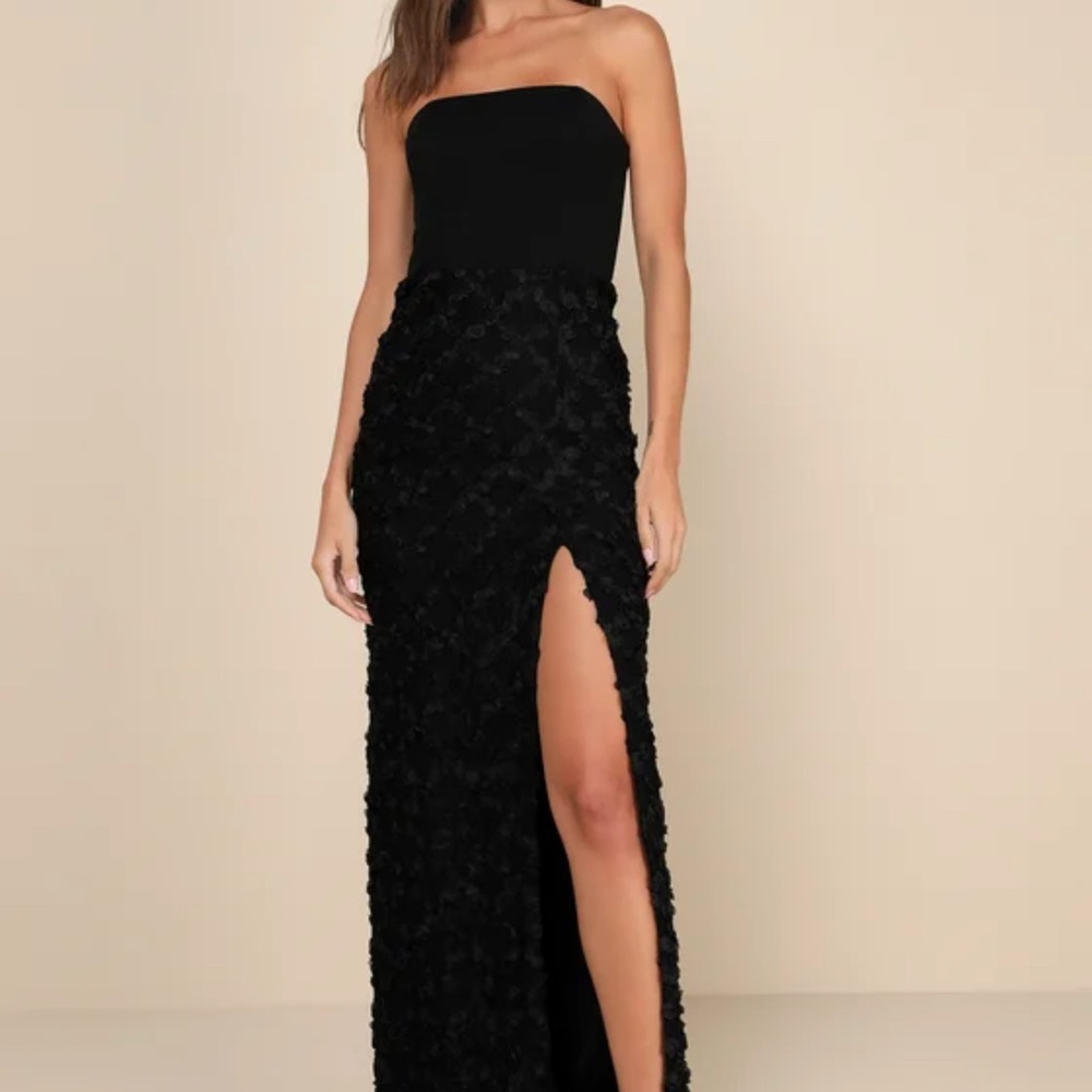Lulu's Black Strapless Gown with High Slit